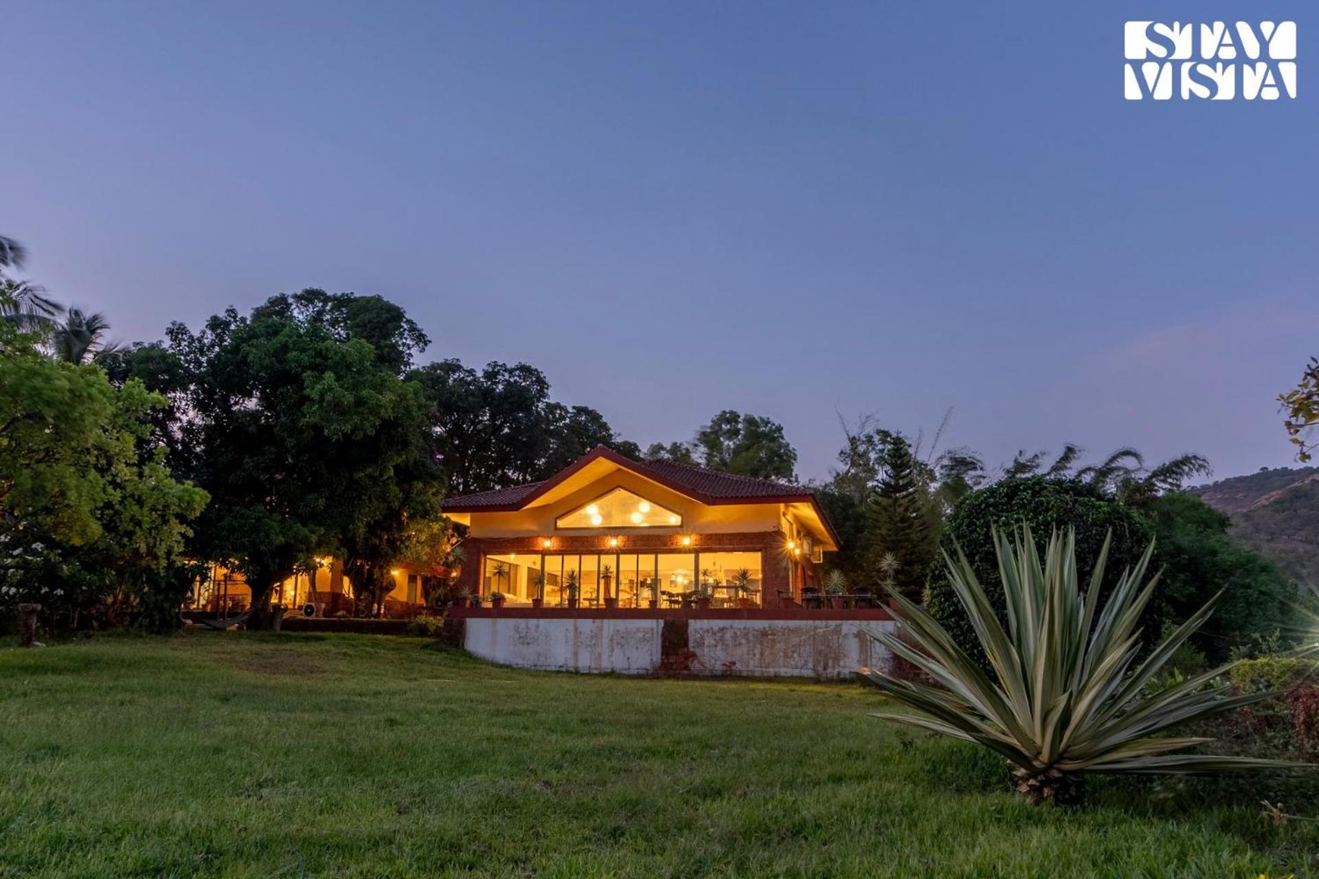 Stayvista At Three Shores With Lake View & Alfresco Dining Khamshet Exterior foto