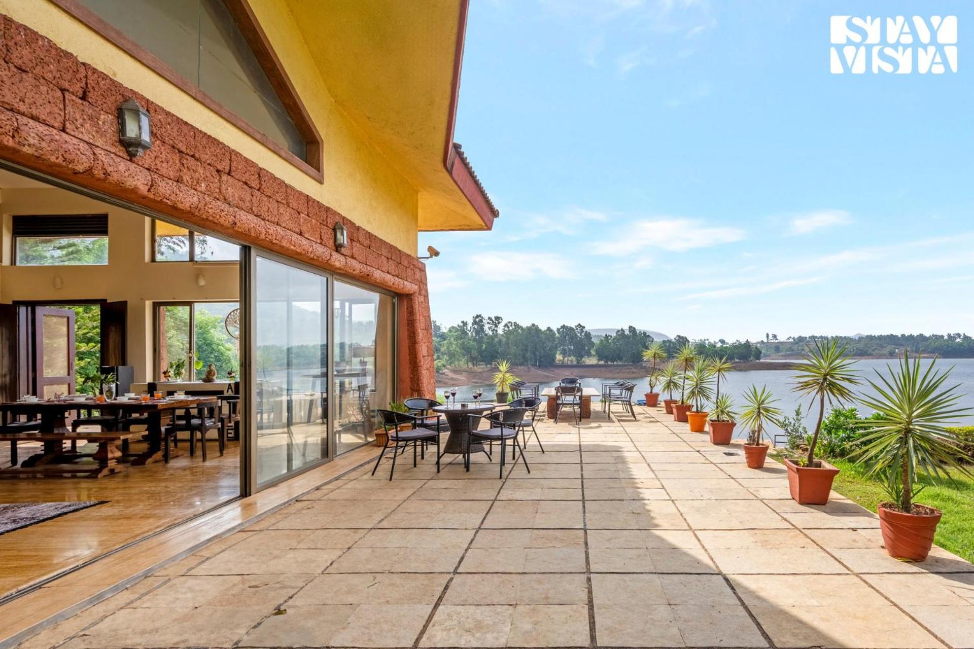 Stayvista At Three Shores With Lake View & Alfresco Dining Khamshet Exterior foto