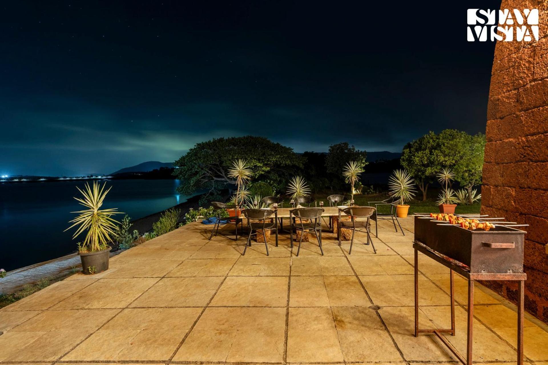 Stayvista At Three Shores With Lake View & Alfresco Dining Khamshet Exterior foto